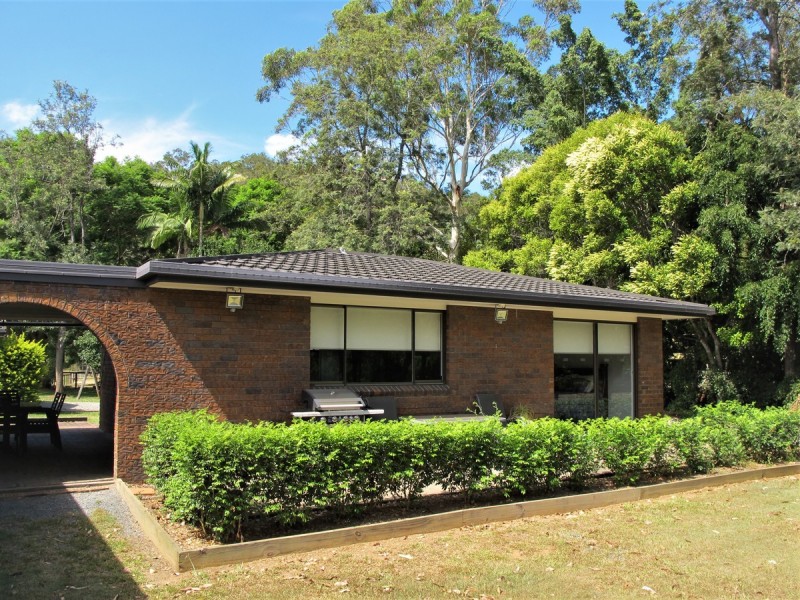 13 Gladrose Crescent, Wongawallan QLD 4210
