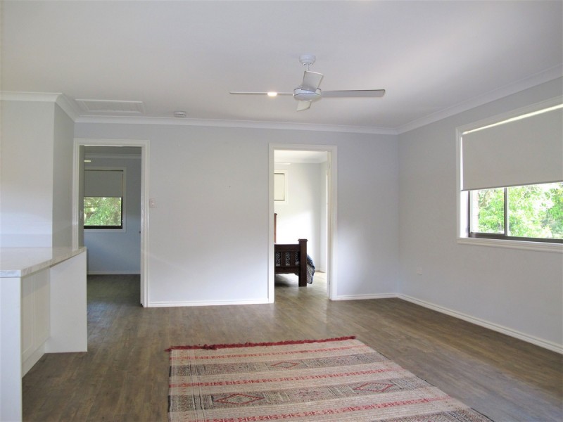 13 Gladrose Crescent, Wongawallan QLD 4210