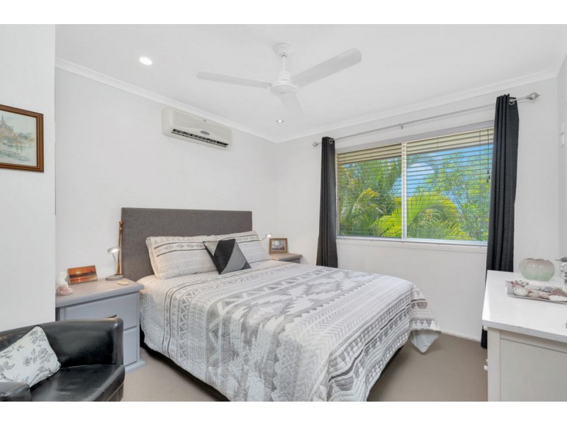 60/102 Alexander Drive, Highland Park QLD 4211