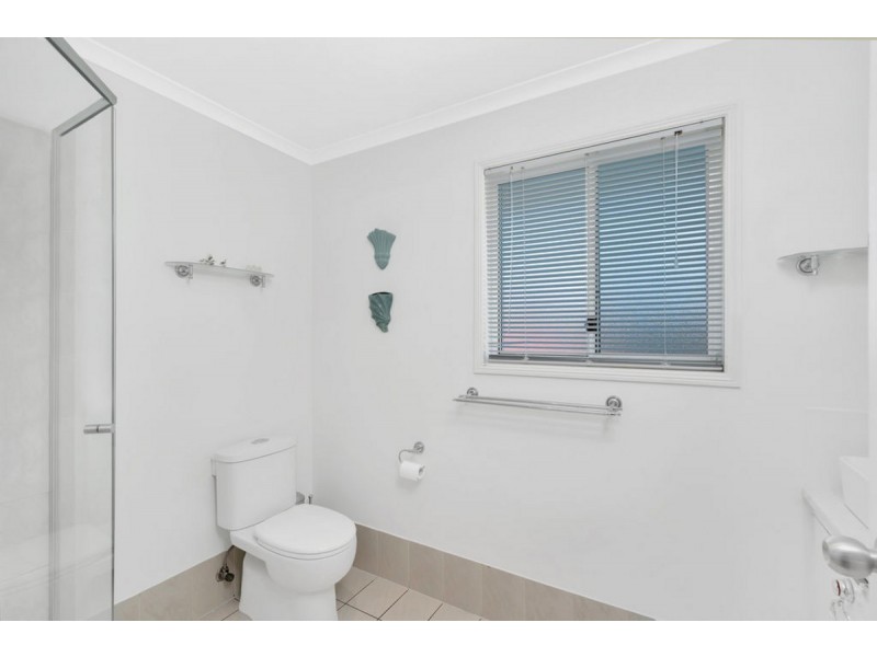 60/102 Alexander Drive, Highland Park QLD 4211