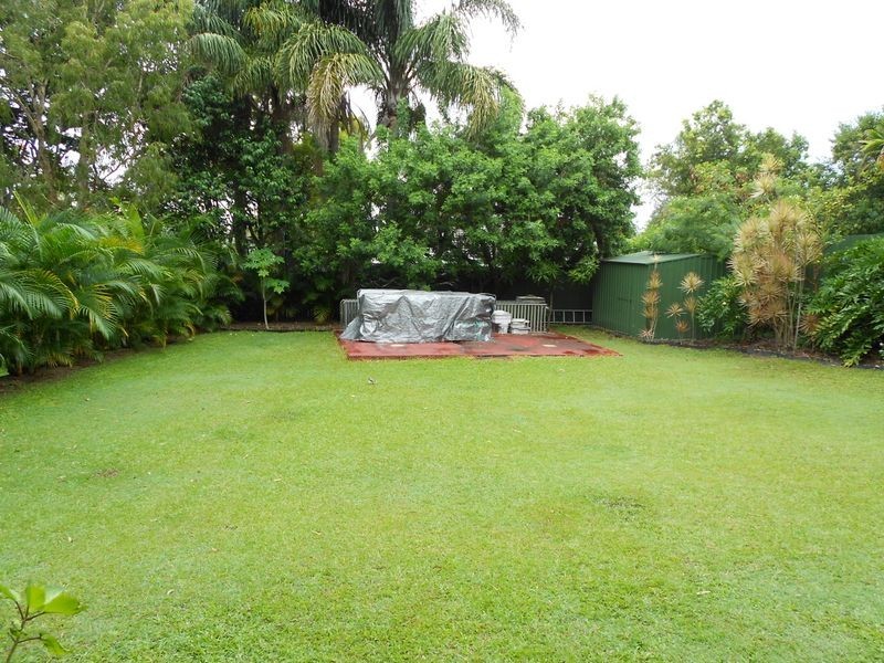 27 Jabiluka Drive, Highland Park QLD 4211