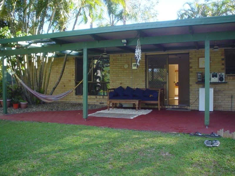 27 Jabiluka Drive, Highland Park QLD 4211