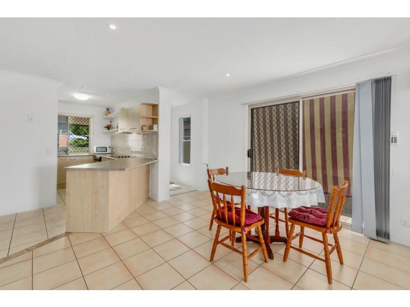 1/4 Kowhai Place, Nerang QLD 4211