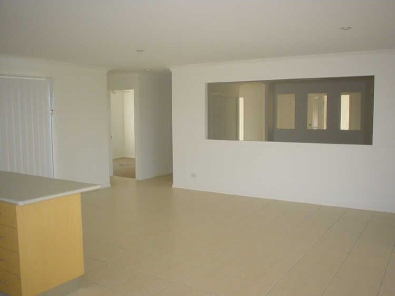 25 Kelsey Circuit, Nerang QLD 4211