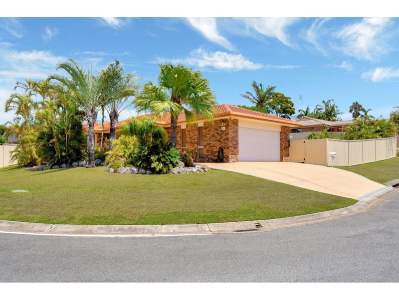 2 Range Court, Arundel QLD 4214
