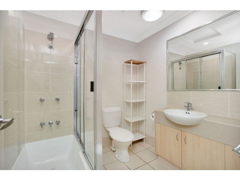 9/15 Ancona Street, Carrara QLD 4211