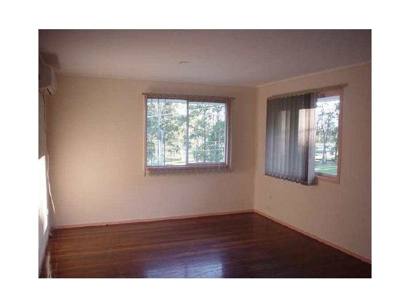 33 Lavelle Street, Nerang QLD 4211