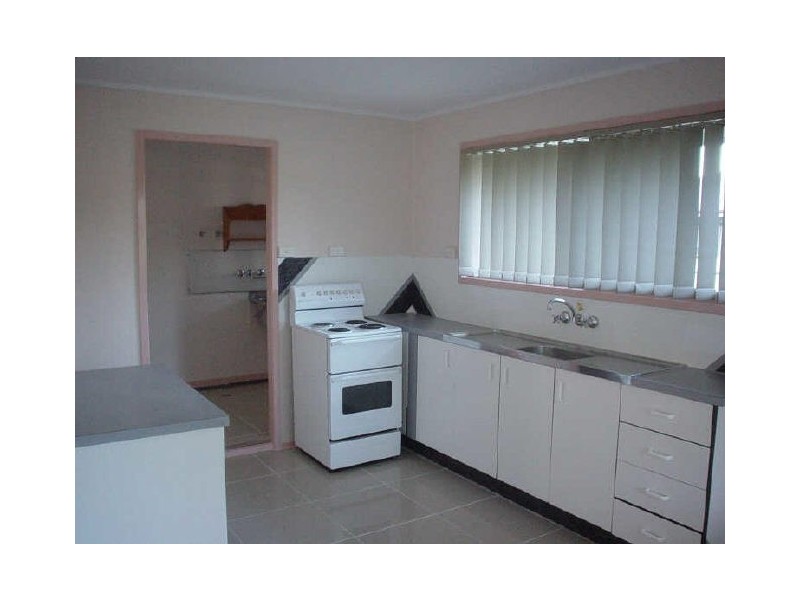 33 Lavelle Street, Nerang QLD 4211