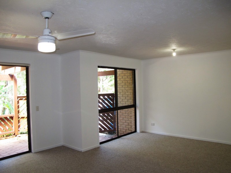 9/7 Parkridge Drive, Molendinar QLD 4214