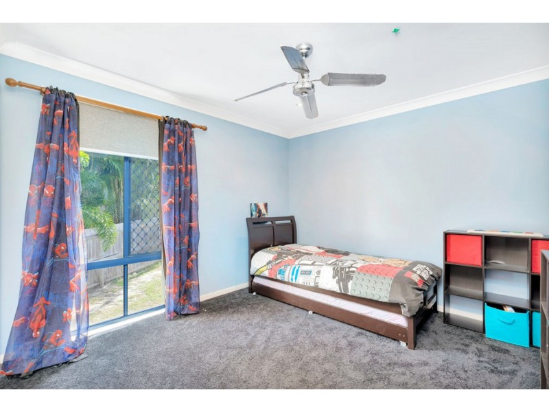 12 Ballah Crescent, Highland Park QLD 4211