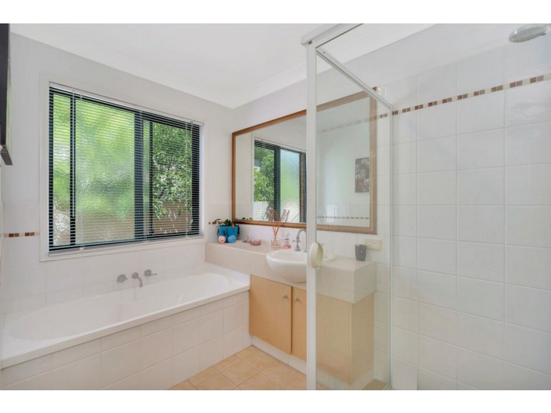 219/64 Gilston Road, Nerang QLD 4211