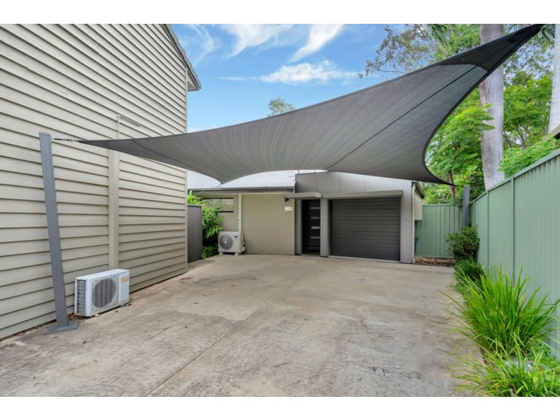 2/8 Onyx Court, Carrara QLD 4211