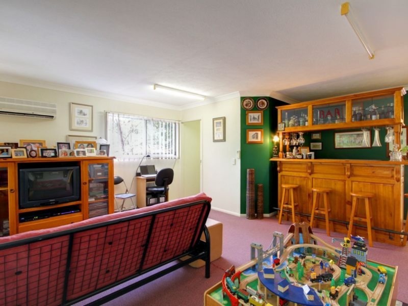 185 Dugandan Street, Nerang QLD 4211