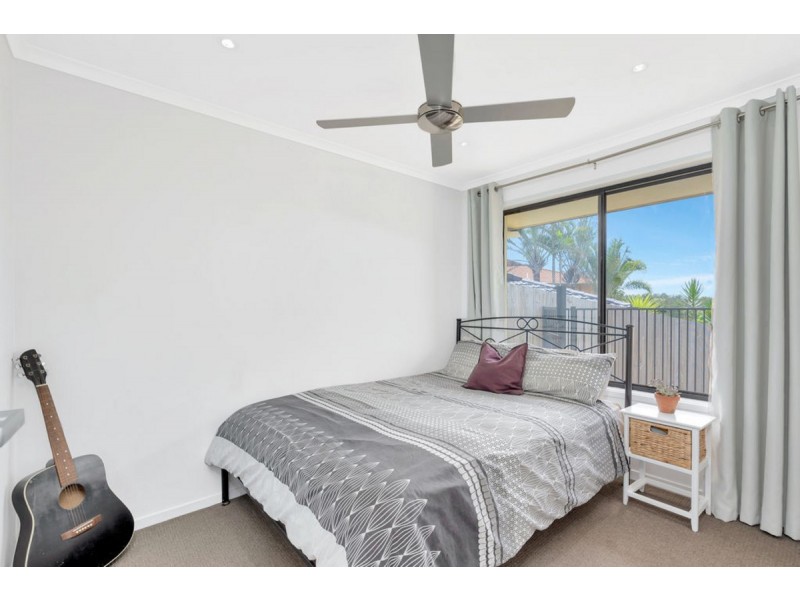 16 Newhaven Crescent, Worongary QLD 4213