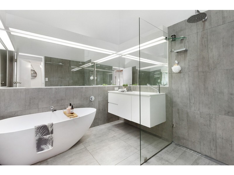 30 Lutana Street, Nerang QLD 4211