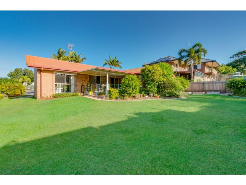 50 Wilson Street, Labrador QLD 4215