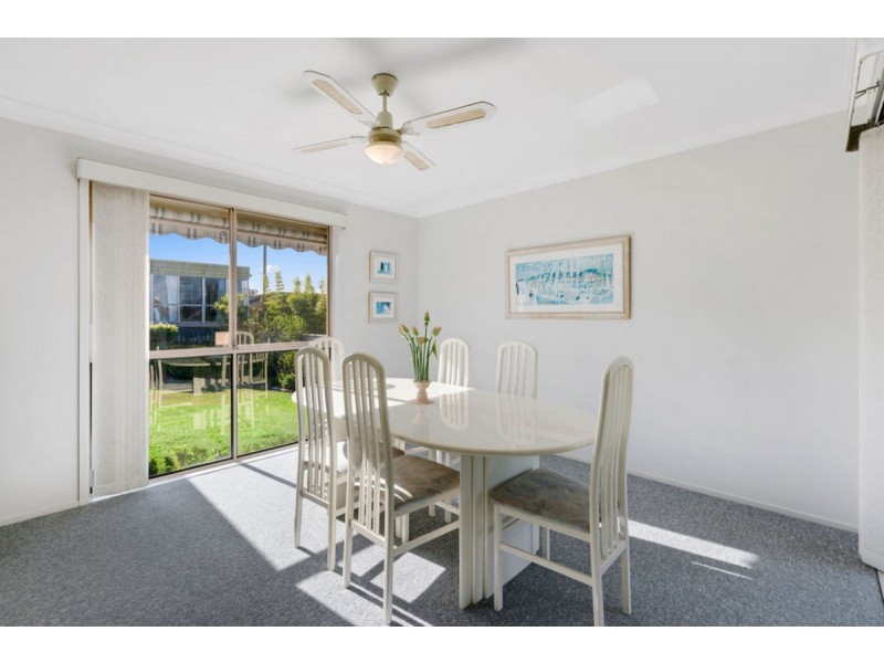 50 Wilson Street, Labrador QLD 4215