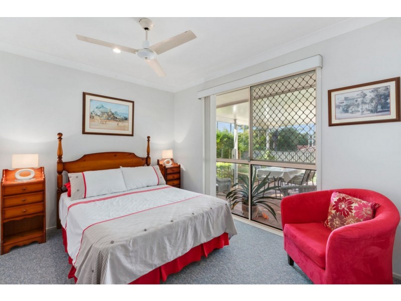 50 Wilson Street, Labrador QLD 4215