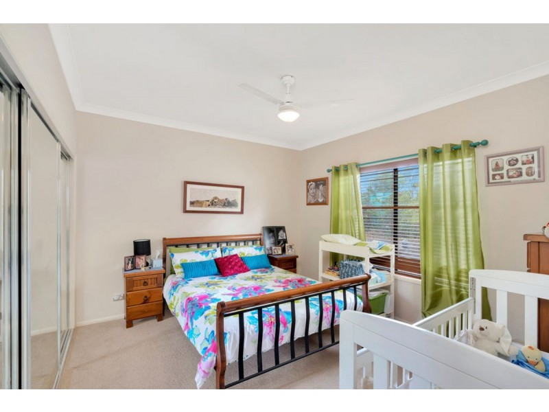 60-62 Racecourse Place, Tamborine QLD 4270