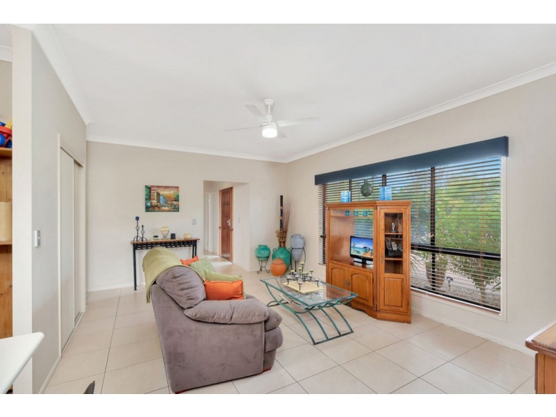 60-62 Racecourse Place, Tamborine QLD 4270