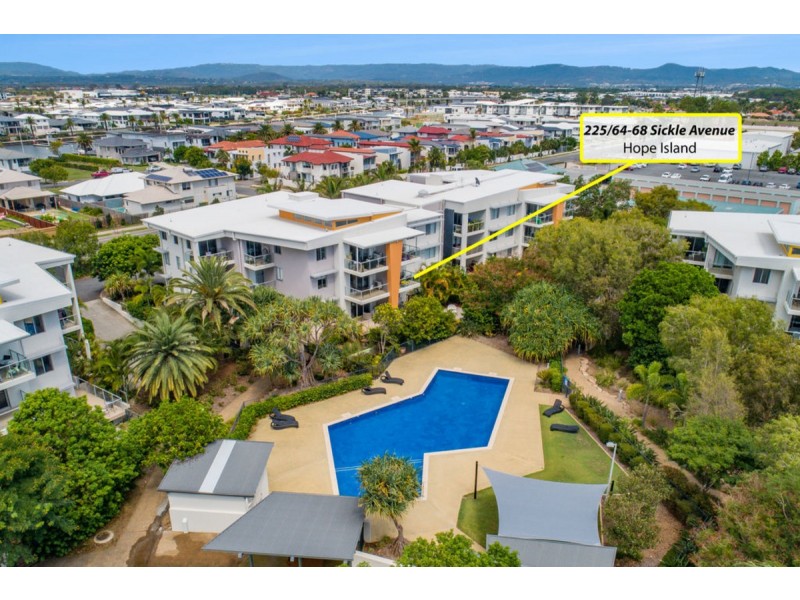 225/64 Sickle Avenue, Hope Island QLD 4212