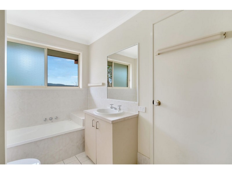 2 Forestwood Court, Nerang QLD 4211