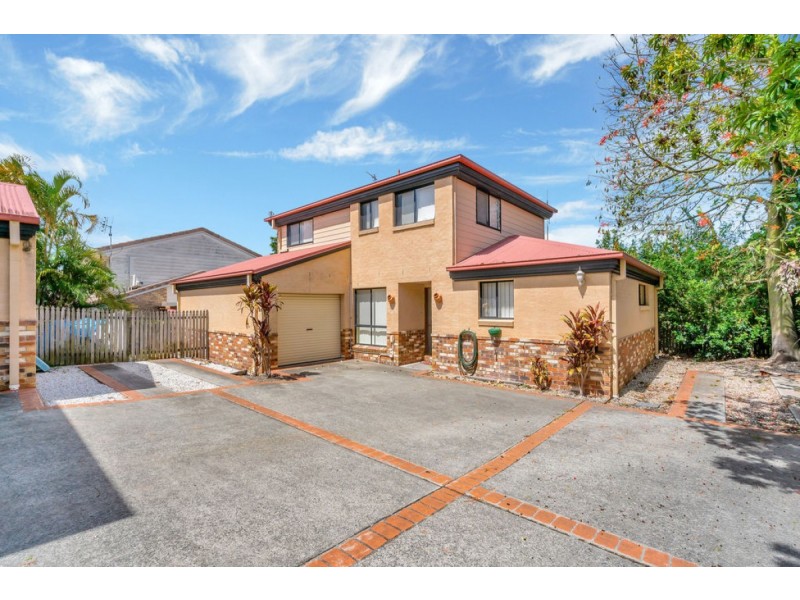 16 Martin Street, Nerang QLD 4211