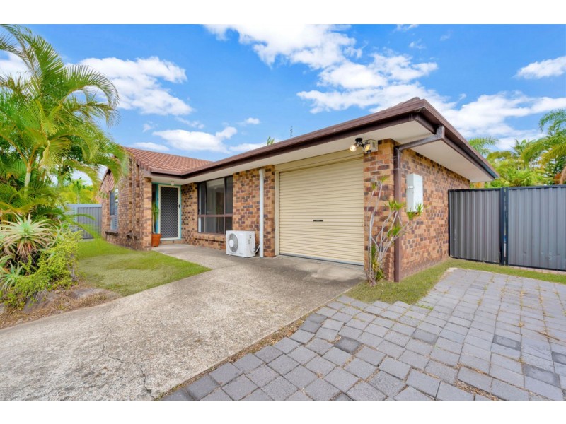 50 Alexander Drive, Highland Park QLD 4211