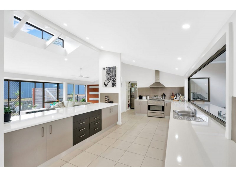 25 Billabirra Crescent, Nerang QLD 4211