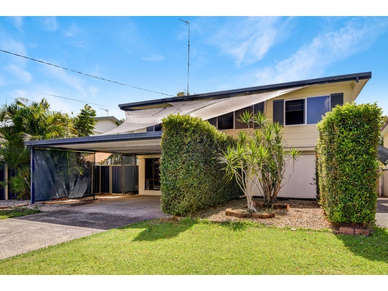 12 Paradise Street, Nerang QLD 4211