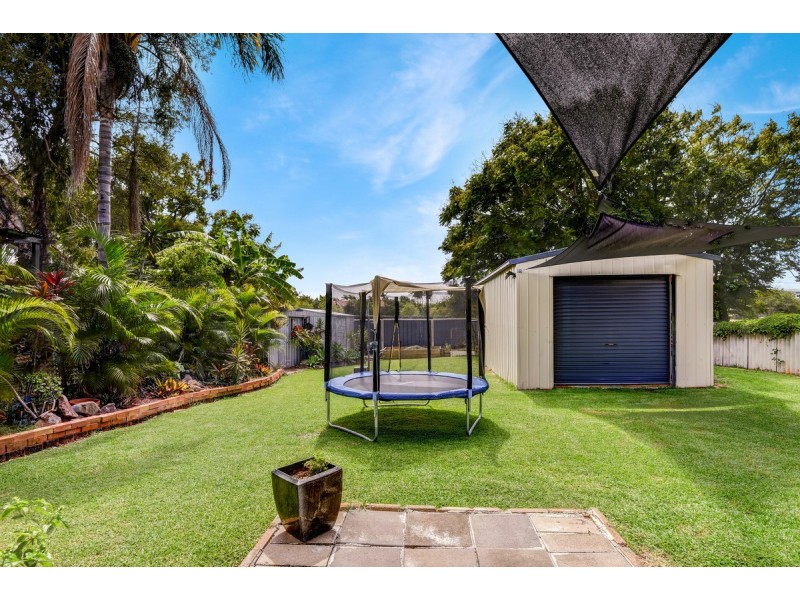 12 Paradise Street, Nerang QLD 4211