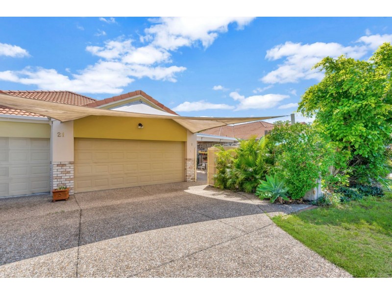 2/21 Hellman Street, Molendinar QLD 4214