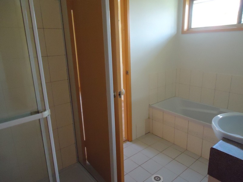 18 Galahad Court, Nerang QLD 4211