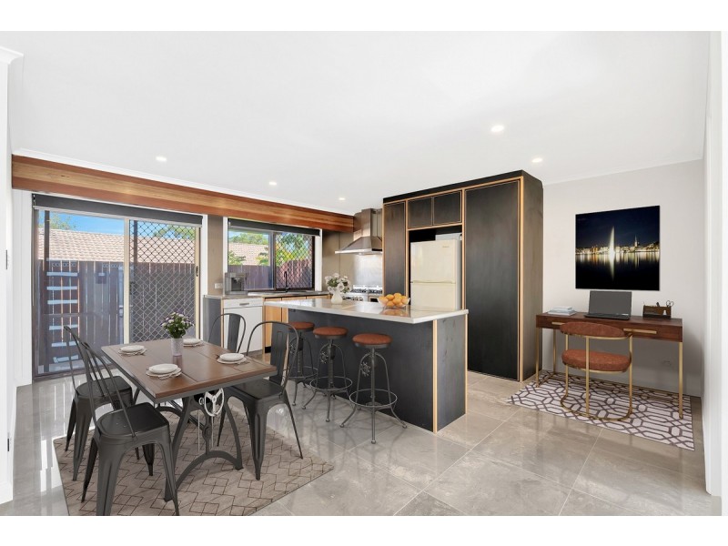 2/47 Alexander Drive, Highland Park QLD 4211
