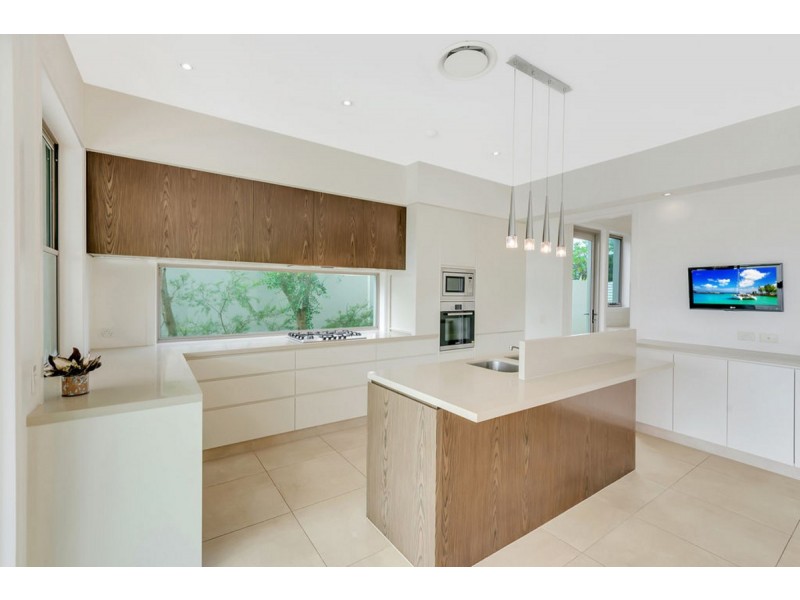 3033 Forest Hills Drive, Sanctuary Cove QLD 4212