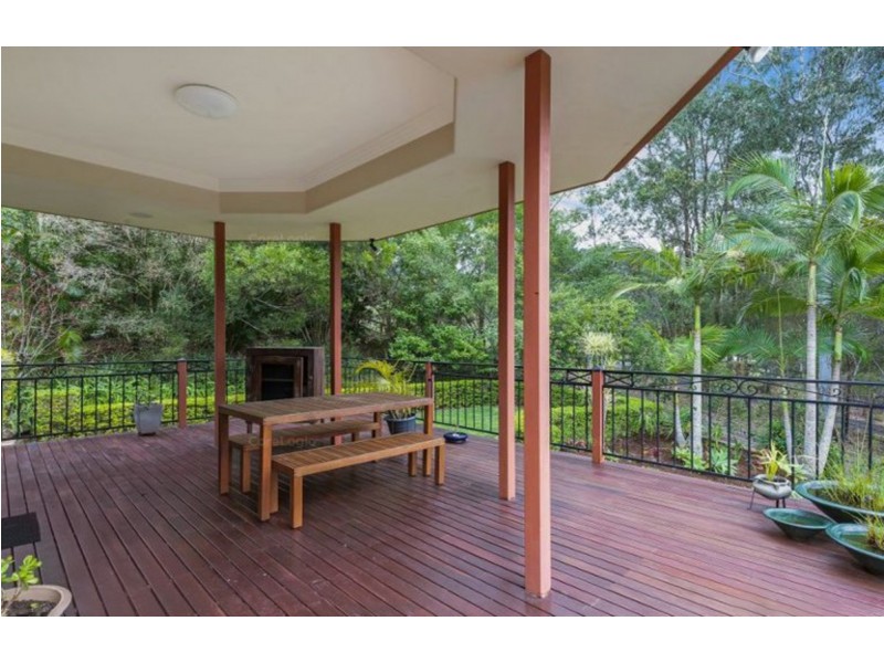 222 Crane Crescent, Nerang QLD 4211