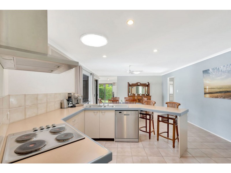 34 Teasdale Drive, Nerang QLD 4211