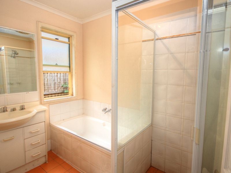 6 Bards Court, Nerang QLD 4211