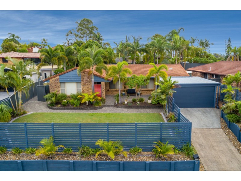 3 Quigan Terrace, Highland Park QLD 4211