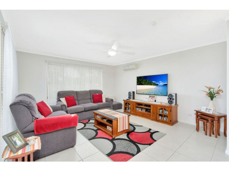 3 Quigan Terrace, Highland Park QLD 4211