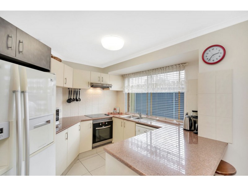 3 Quigan Terrace, Highland Park QLD 4211