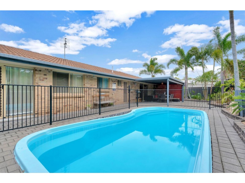 3 Quigan Terrace, Highland Park QLD 4211