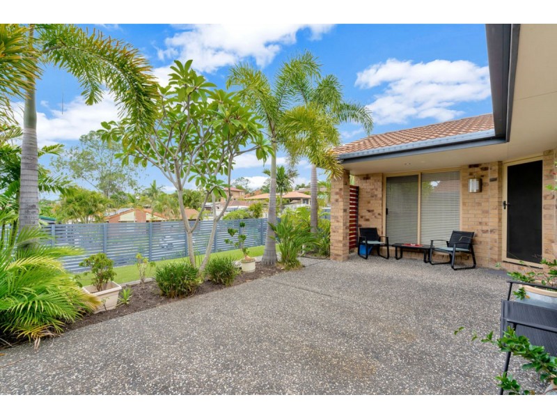 3 Quigan Terrace, Highland Park QLD 4211