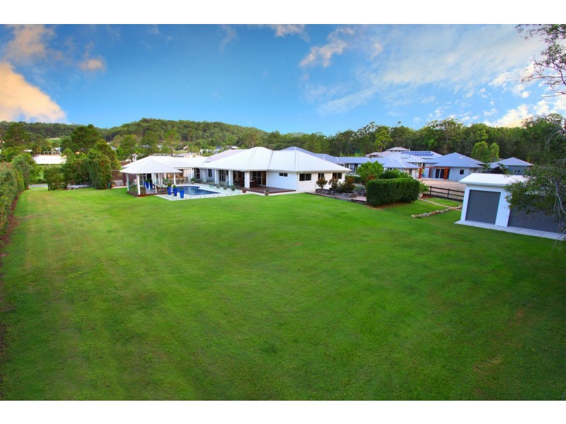 29 Lagoon Park Drive, Maudsland QLD 4210