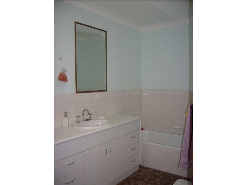 3/4 Martin Street, Nerang QLD 4211