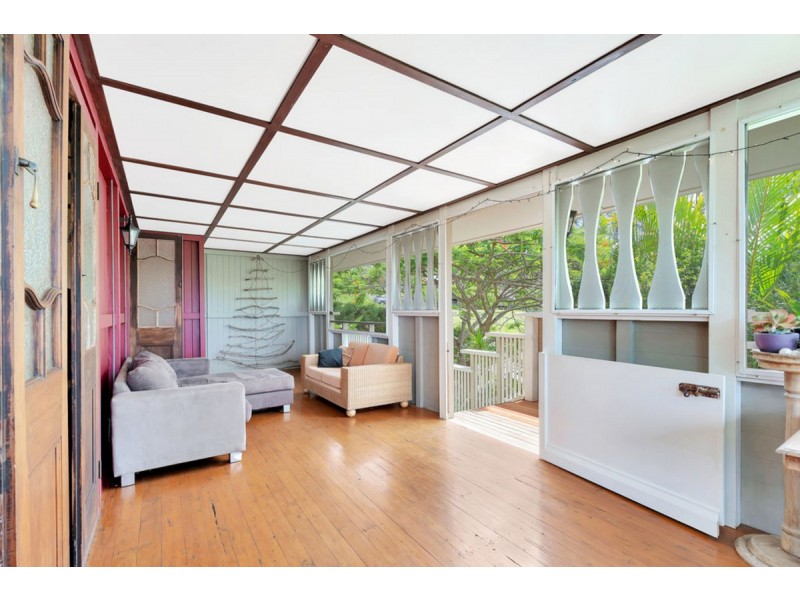 66 Birdlife Court, Nerang QLD 4211