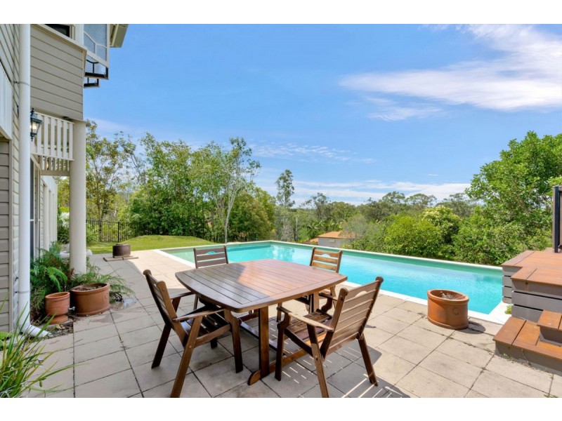 66 Birdlife Court, Nerang QLD 4211