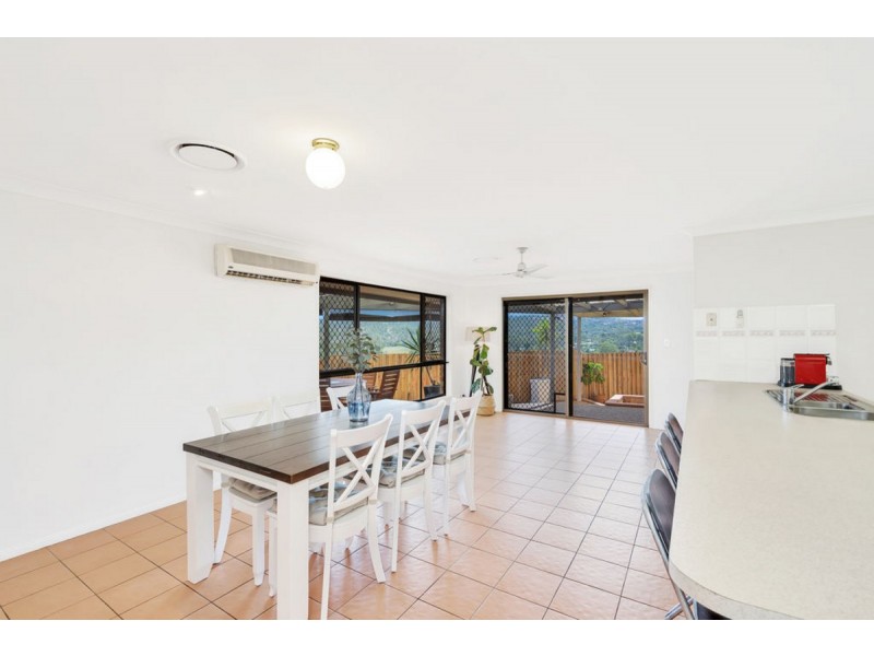 37 Woolmere Street, Carrara QLD 4211