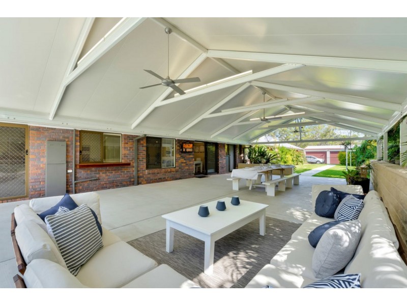 6 Reeves Street, Nerang QLD 4211