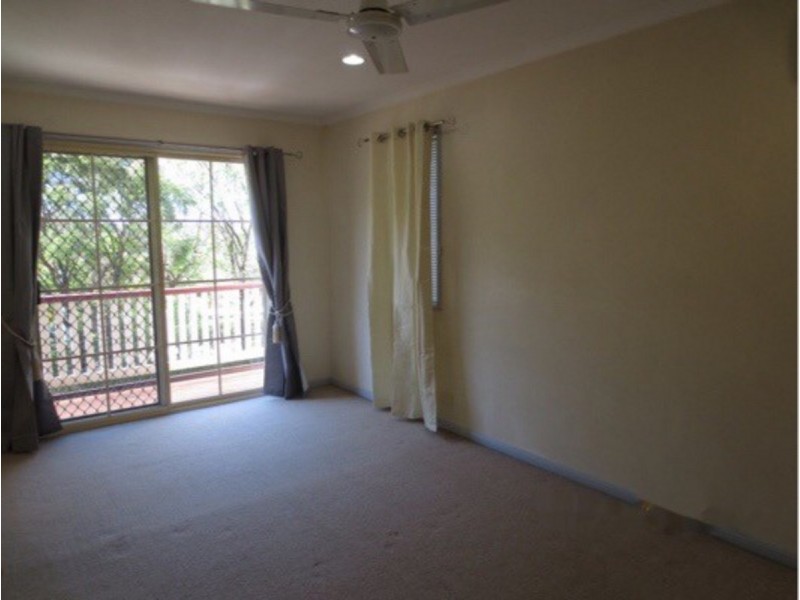 2/59 Paddington Drive, Carrara QLD 4211